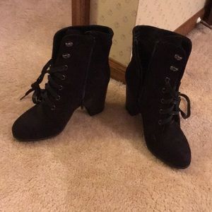 Target heeled boots